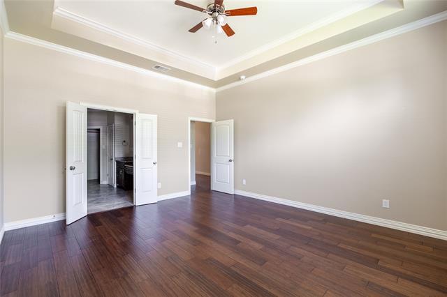 Building Photo - 5500 Ledgestone Dr
