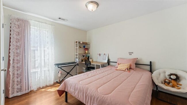 Building Photo - 4486 W Serviceberry Dr