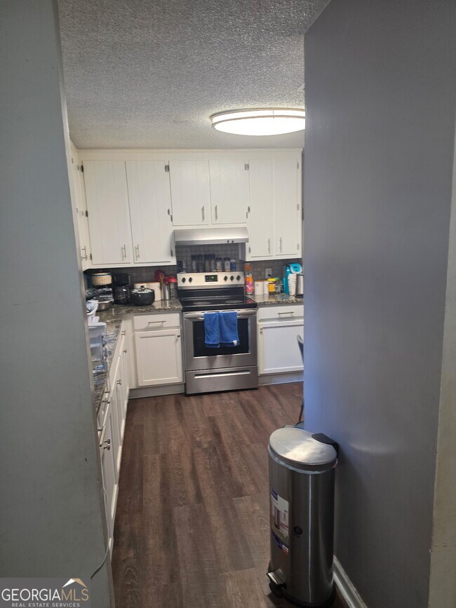 Building Photo - 2128 Terrace Club Ct