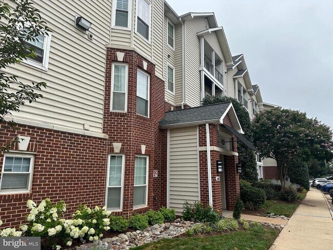 Primary Photo - 1600 Spring Gate Dr.
