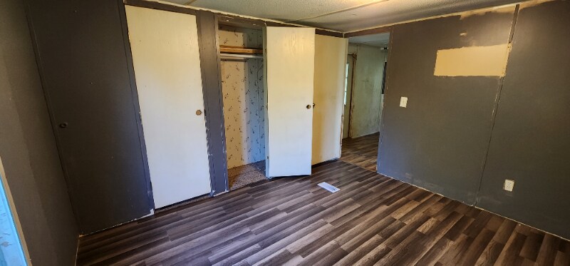 Building Photo - 89 Bud Rd