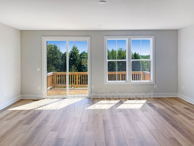 Building Photo - 509 Munson Woods Walk