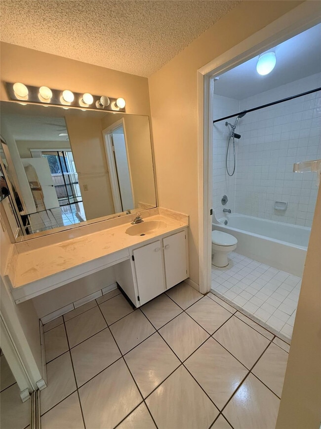 Building Photo - 12060 NW 11th St