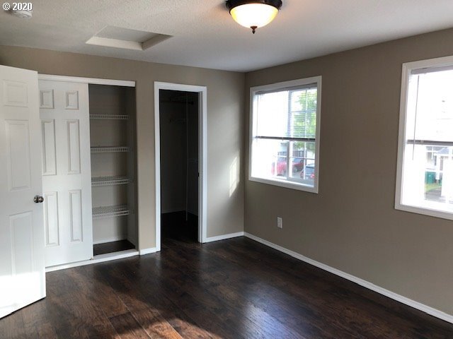 1-1b1b - 16049 SE Caruthers St
