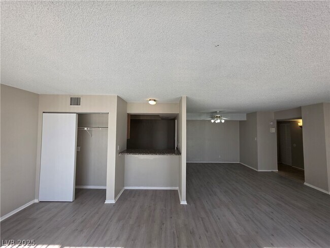 Building Photo - 3930 University Center Dr