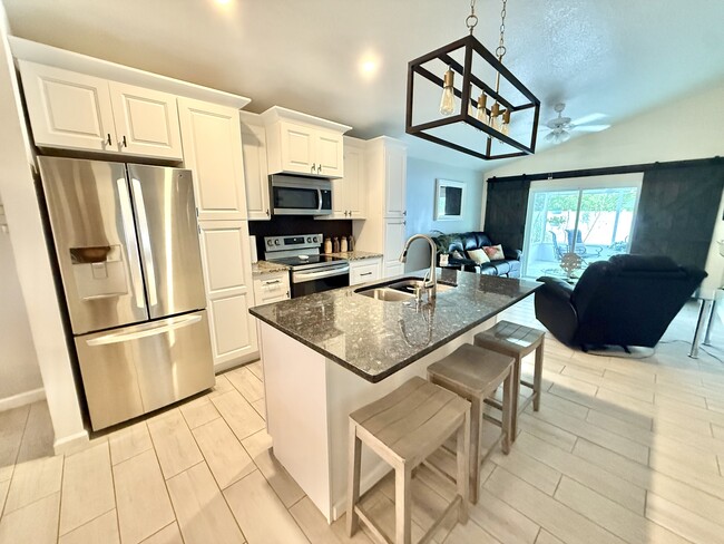 Building Photo - 2266 Mallard Creek Cir