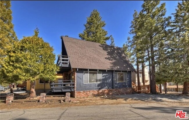 Building Photo - 350 Alden Rd