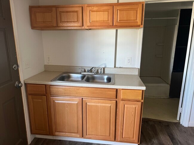 Building Photo - 109 Harrison Ave