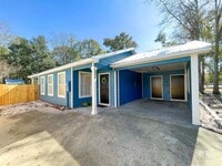 Building Photo - 6950 Viola Rd