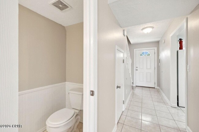 Building Photo - 6601 Pridgen St