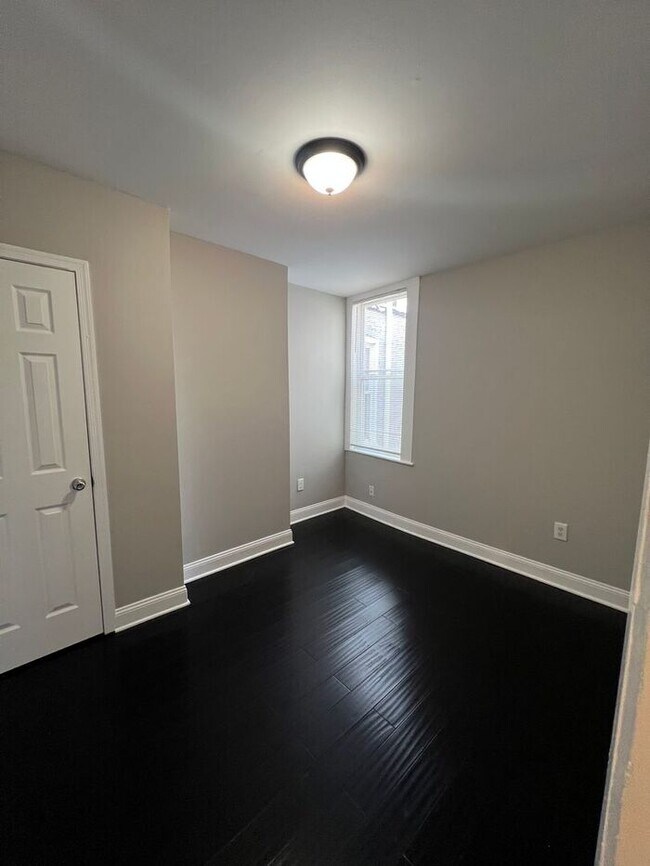 Building Photo - Affordable 3 Bedroom Home