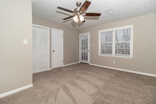 Building Photo - 4083 Amherst Way