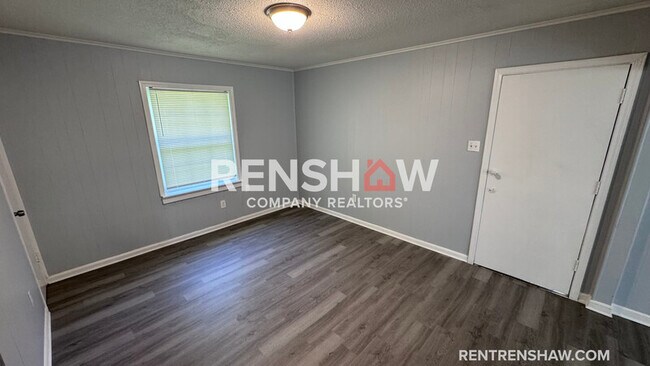 Building Photo - 3272 Sweet Springs Dr