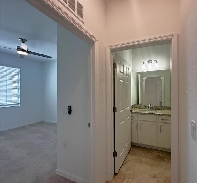 Building Photo - 14051 Heritage Landing Blvd