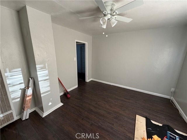 Building Photo - 8529 Oleander Ave