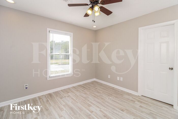 Building Photo - 432 Shadybrook Rd