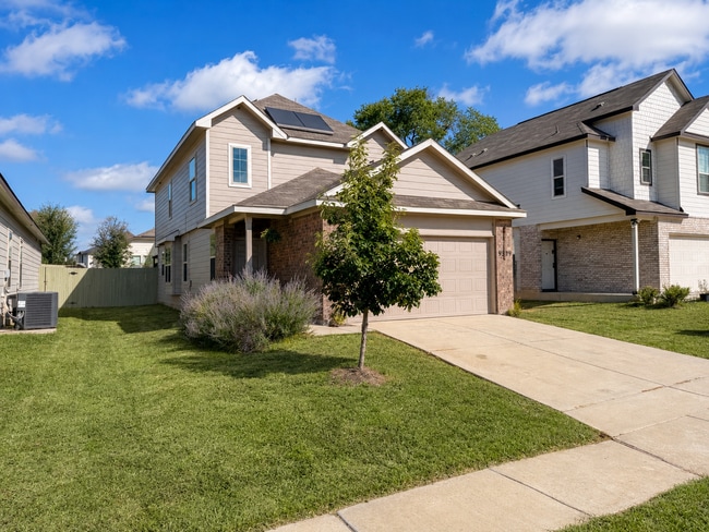 Building Photo - 9319 Trap Rock Dr