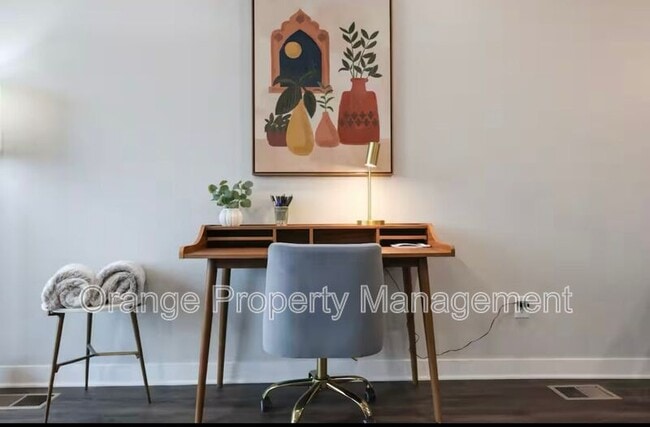 Building Photo - 630 N 46th St