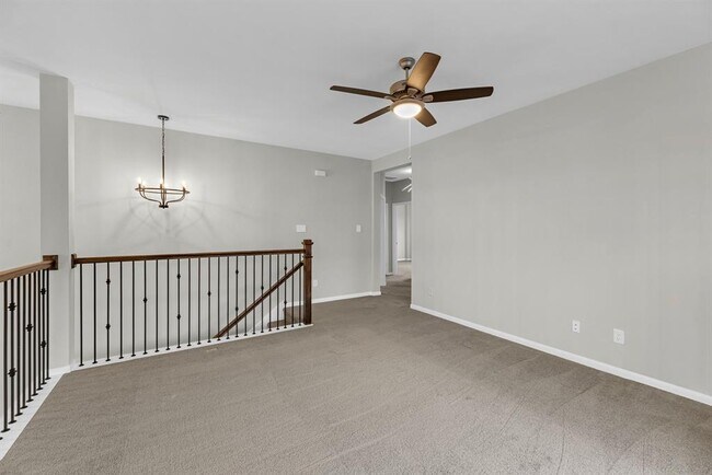 Building Photo - 5502 Pearl Vis Dr