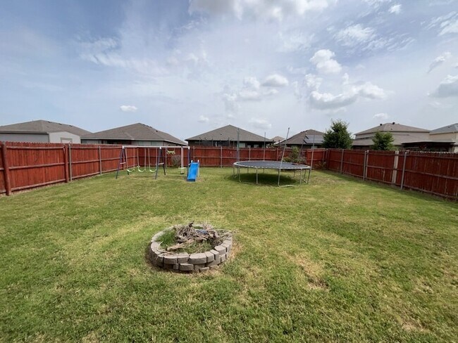 Building Photo - 6308 Spring Buck Run