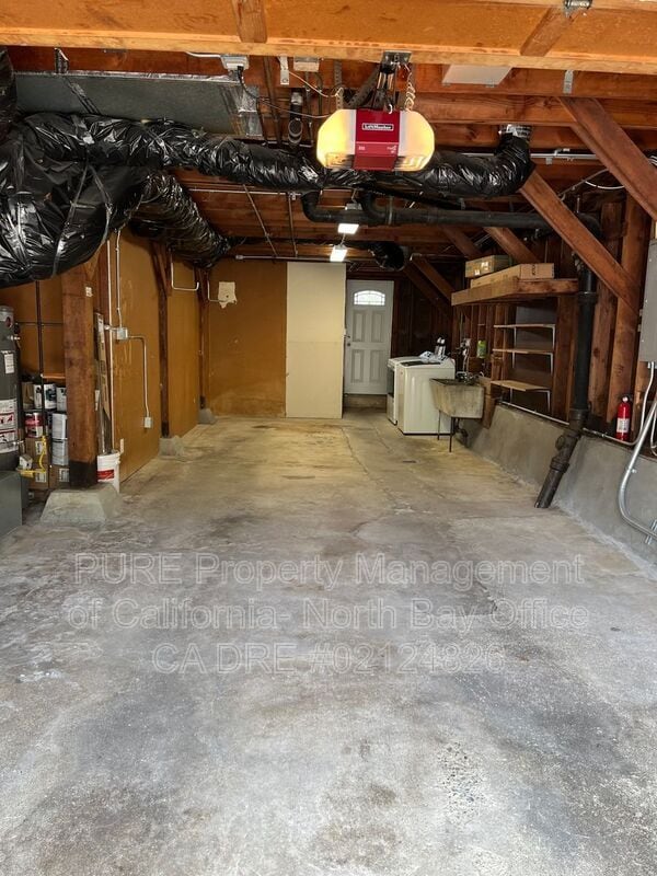 Building Photo - 305 Dellbrook Ave