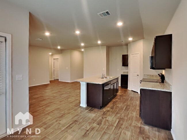 Building Photo - 15117 Siberian Elm Ln