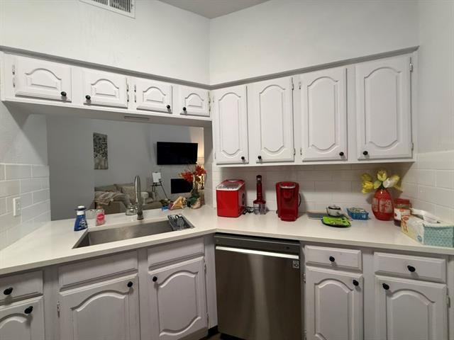 Building Photo - 2835 Keller Springs Rd