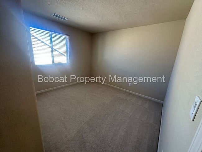 Building Photo - 1108 Fiore Ct