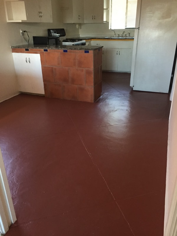 Building Photo - 2128 E 9th St