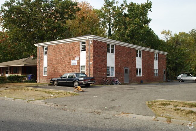 Primary Photo - 507 Ashlawn Dr