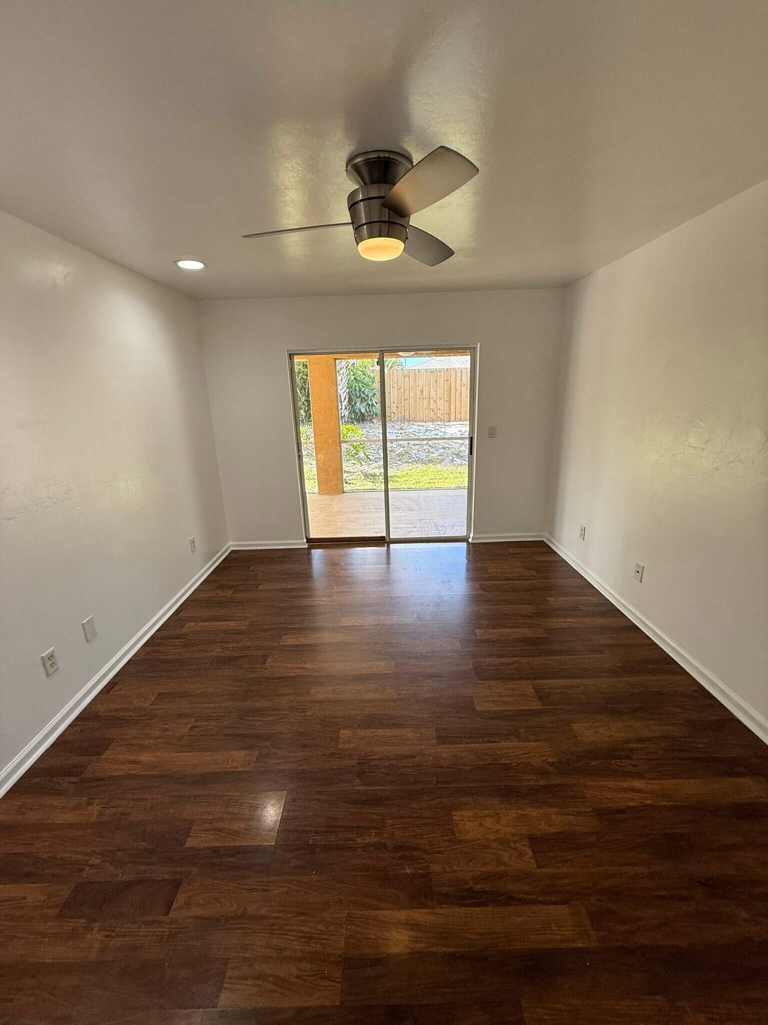 Building Photo - 1222 S Alhambra Cir