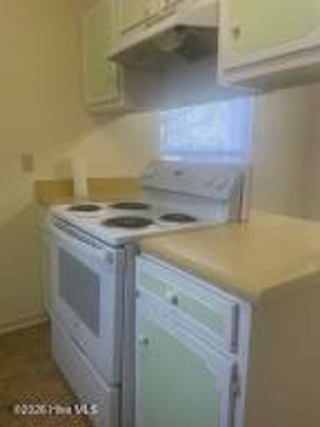 Building Photo - 4110 White Pines Ct