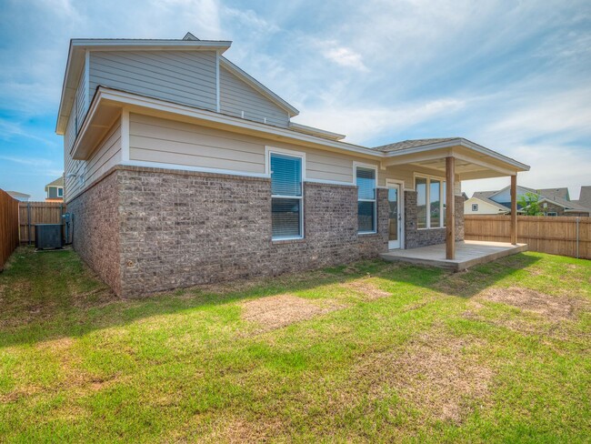 Building Photo - Beautiful New Construction Home in Edmond