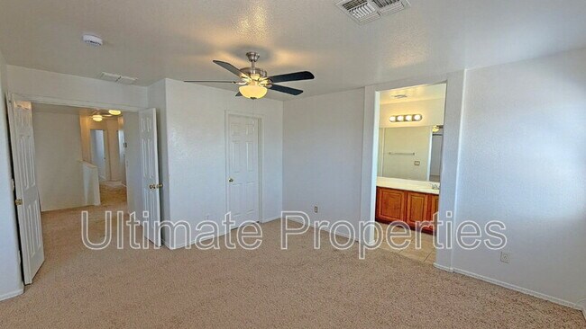 Building Photo - 6431 W Whyman Ave
