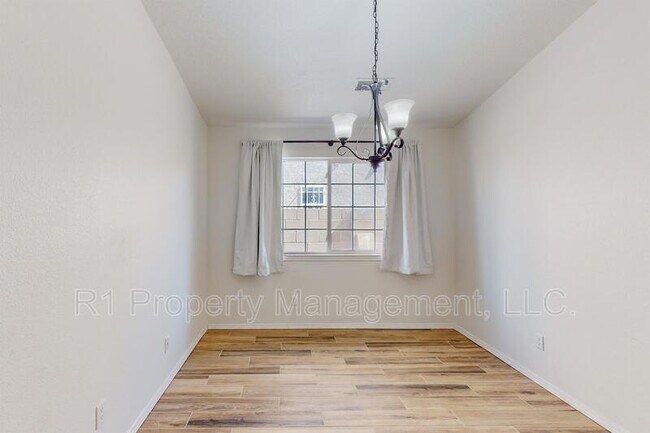 Building Photo - 5551 Rabadi Castle Ave NW