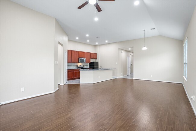 Building Photo - 6530 Bayliss Valley Ln