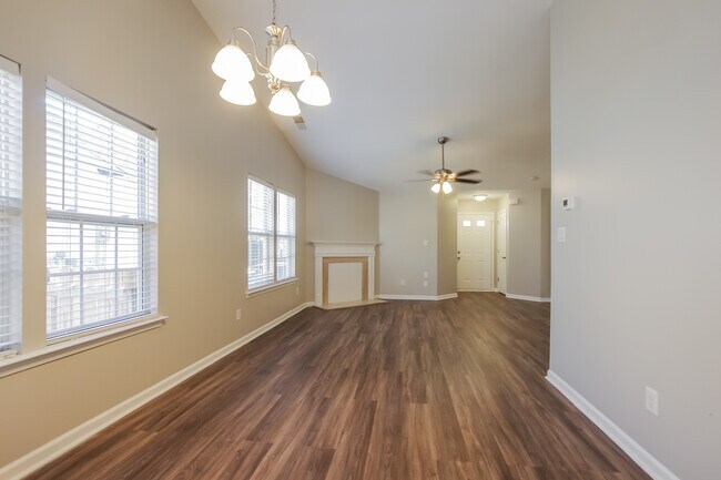 Building Photo - 1003 Washburn Ct