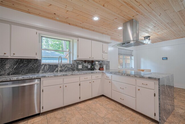 Building Photo - 2831 Thorne Creek Ln