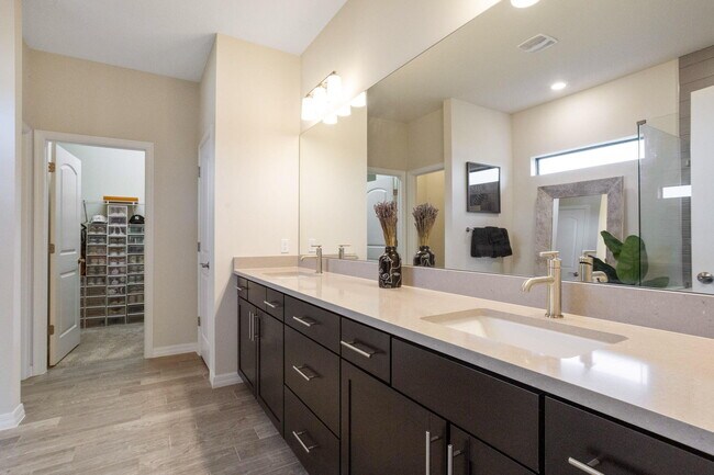 Building Photo - 8181 Tailshot Ct