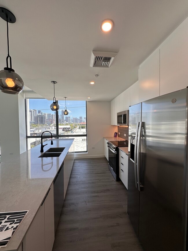 Building Photo - 244 NW 31st St