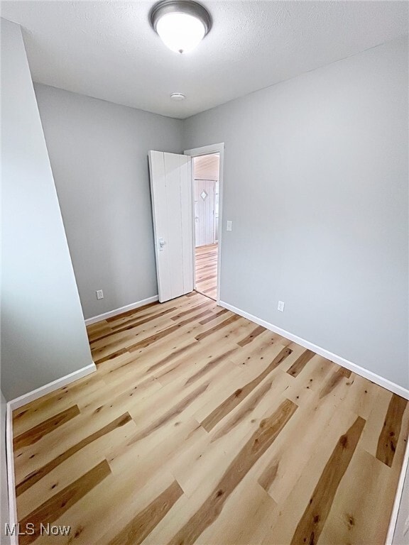 Building Photo - 38599 Plains Ct