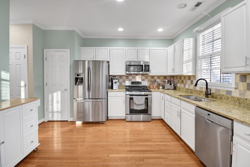 Building Photo - 4640 Malone Ct