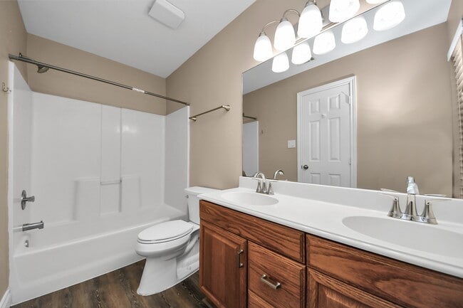 Building Photo - 1163 Lovett St