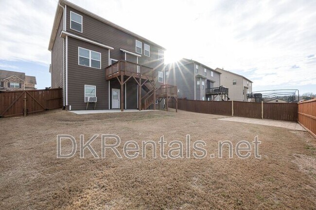 Building Photo - 94 Fox Knoll Trail