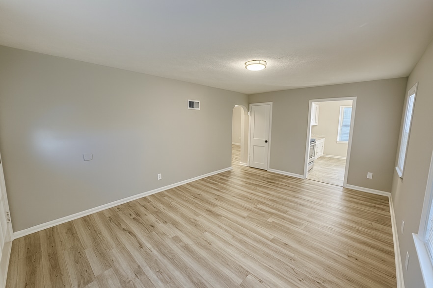 Building Photo - 4221 N St