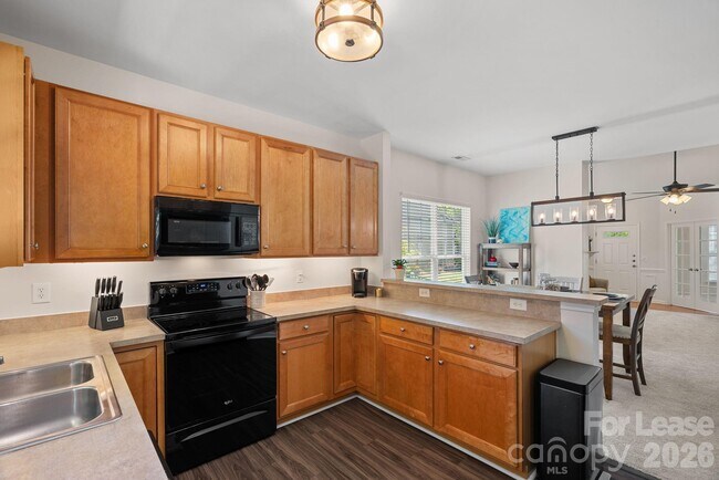 Building Photo - 1626 Hammond Dr