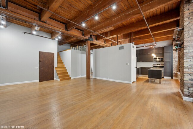 Building Photo - 540 N Lake Shore Dr