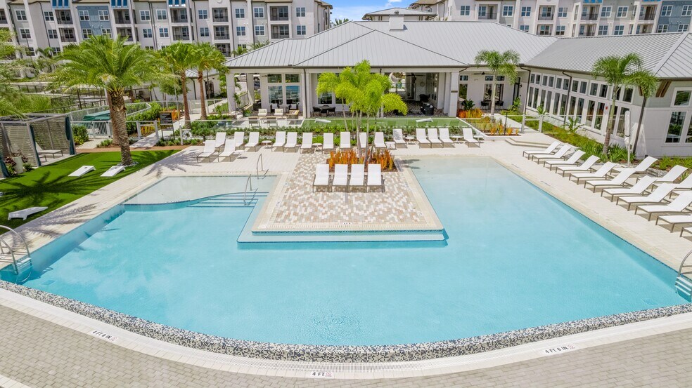 Bainbridge Mission Pointe 12231 Pioneers Way Orlando FL 32832