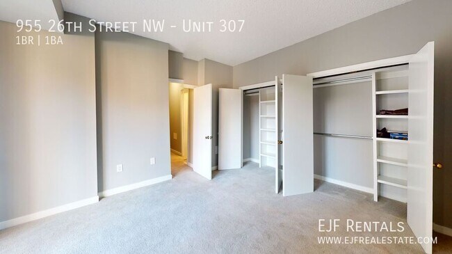 Building Photo - 955 26th St NW