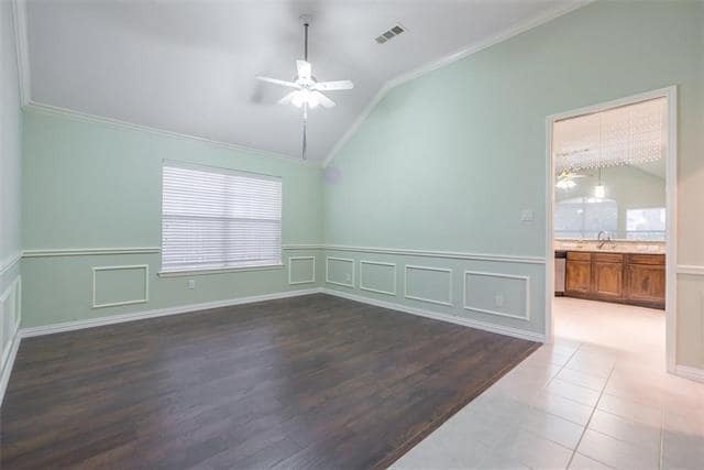 Building Photo - 2020 Westbury Ln